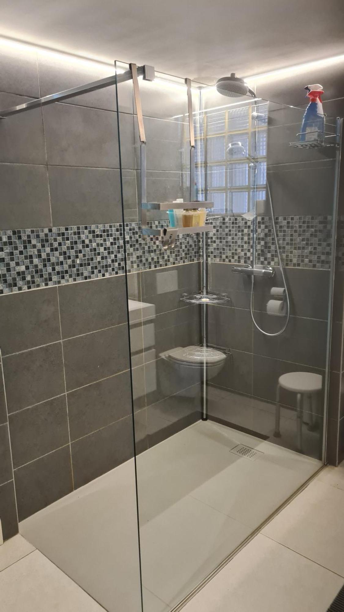 Frontaal Gelijkvloers Seaview 80M² 2 Slp Lägenhet Oostende Rum bild